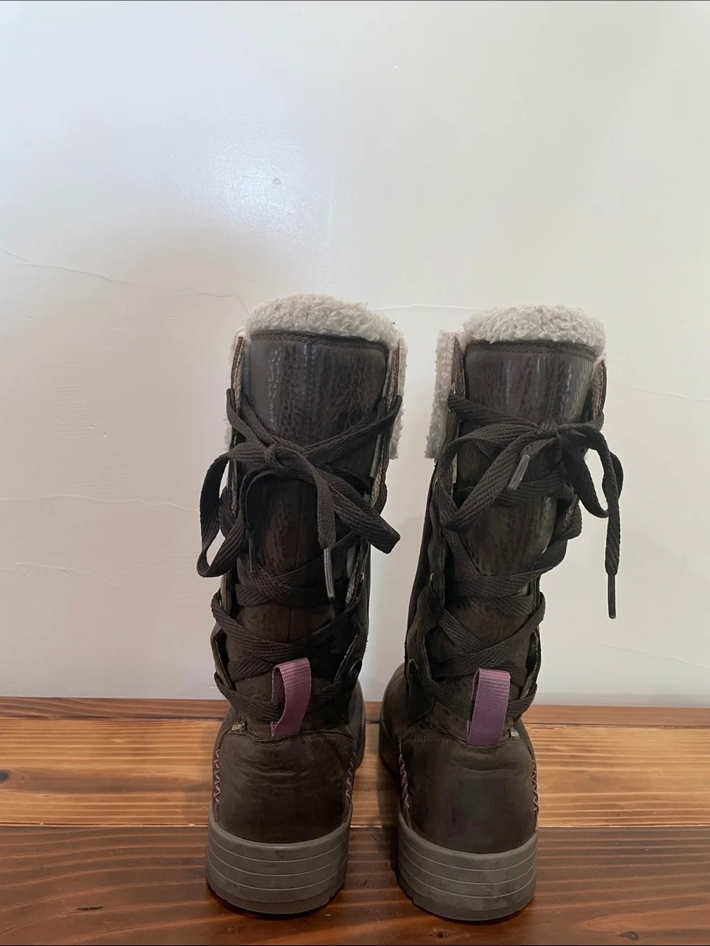 KEEN Women's Snowmass Brown Leather Winter Snow Boots Size 6.5